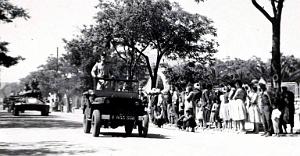 1190- Le Telagh - Defile 9eme Hussards- 1959 2